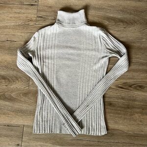 Noisy may Light Gray Ribbed Turtleneck Sweater